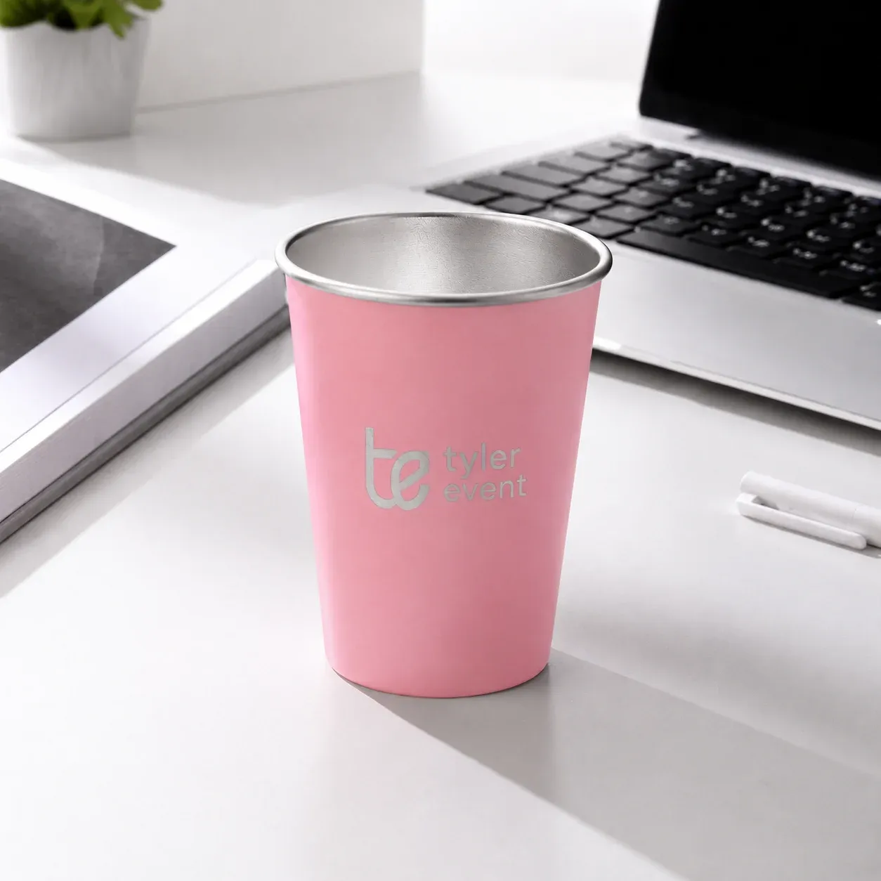 Laser engraving on stainless steel tumbler