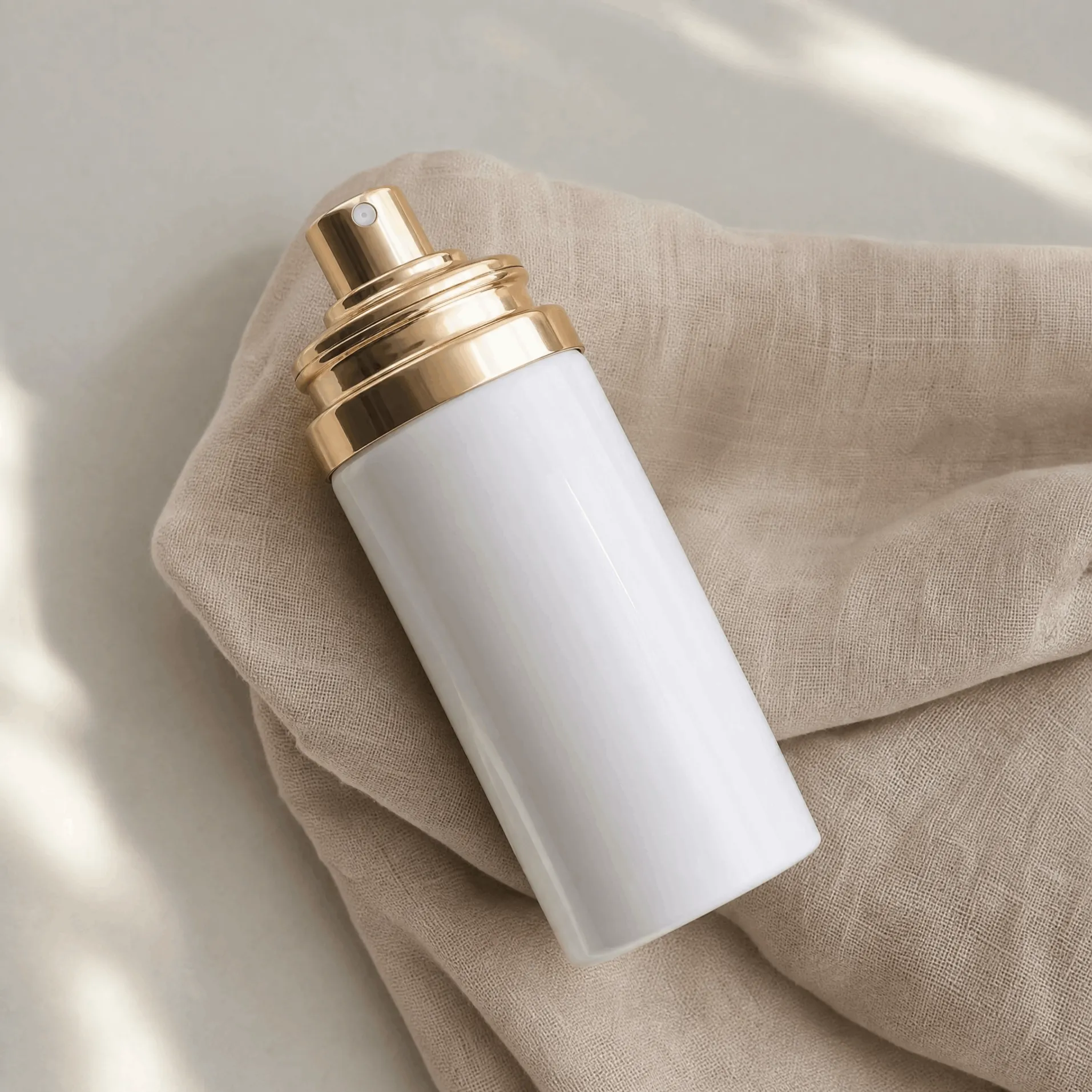 aluminum aerosol can for perfume