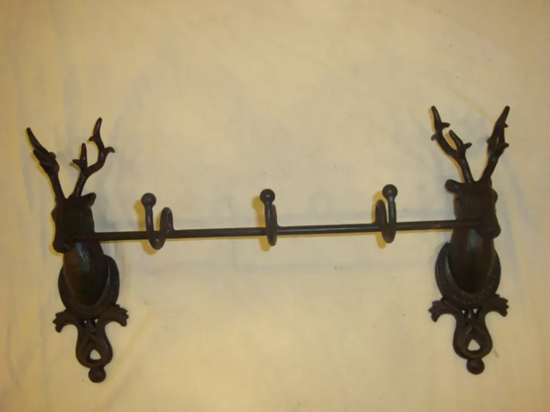 Cast iron deer statue figurine 10F1109