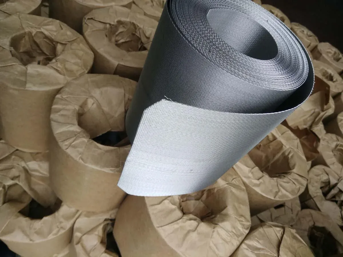 Stainless steel dutch weave and square weave mesh
