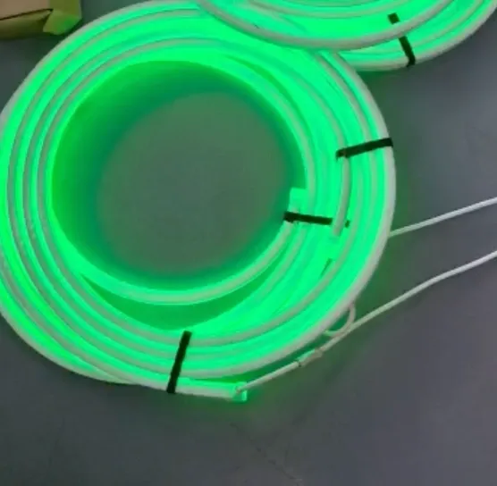 strip-pool-light